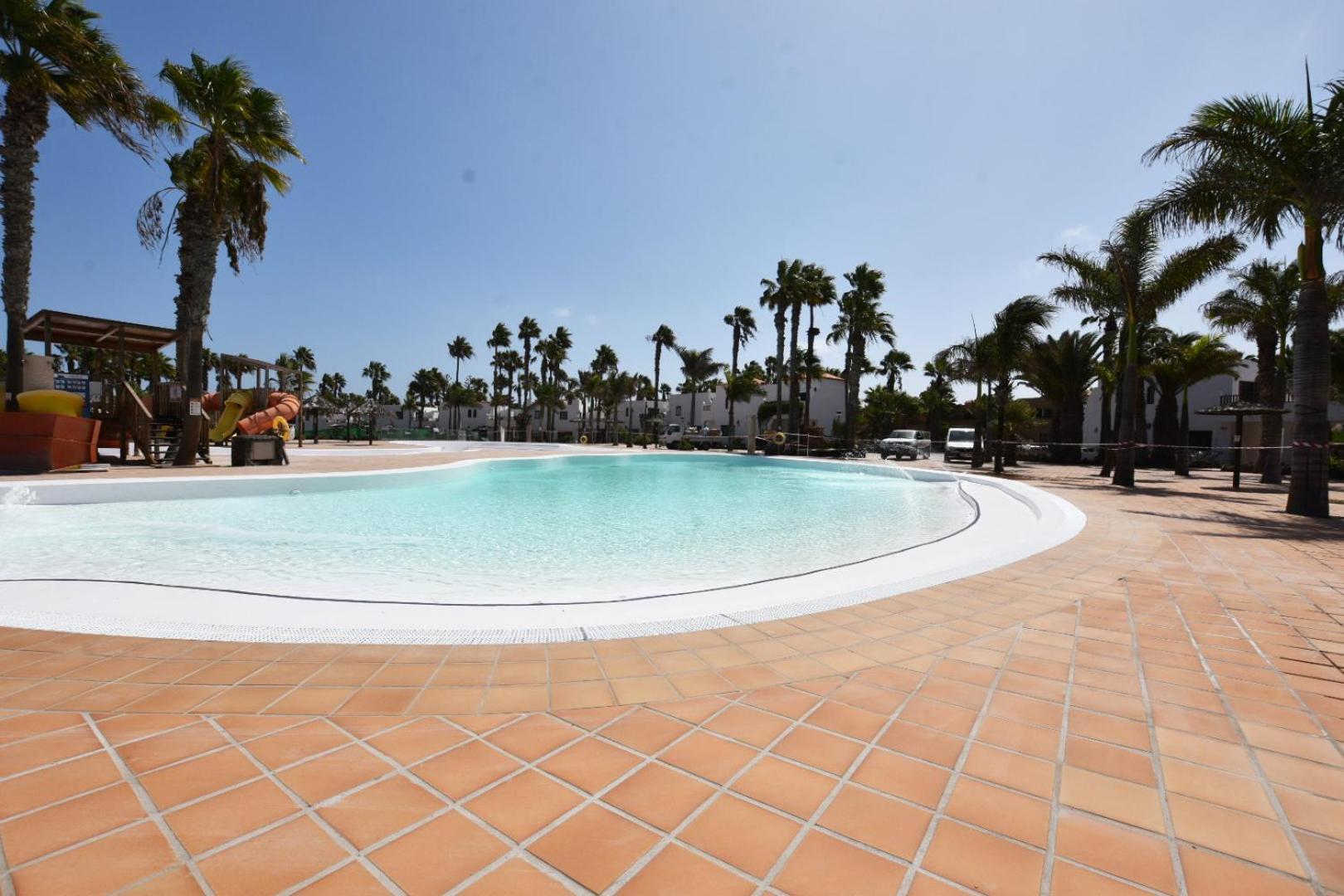 Book Jet - Oasis Dunas Apartment Relax & Maxi Pool Corralejo Exterior foto